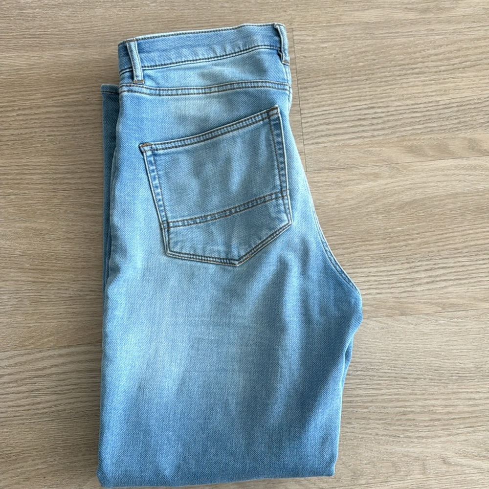 Faherty men’s jeans - Picture 2 of 3